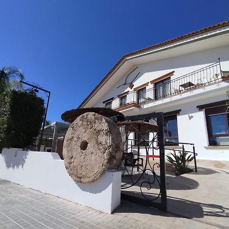 Hostal Espai Mediterrani La Pobla de Vallbona Esterno foto