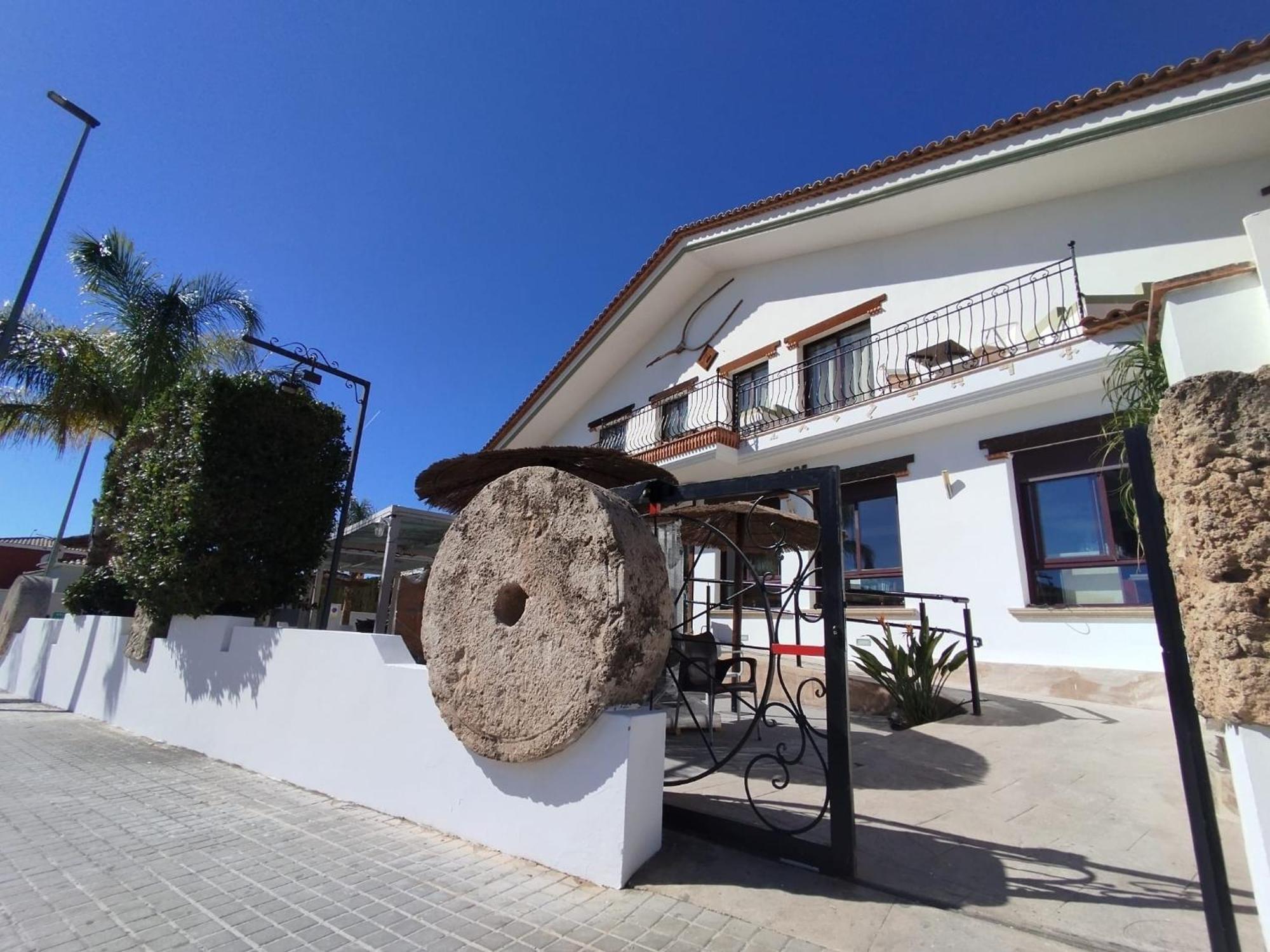Hostal Espai Mediterrani La Pobla de Vallbona Esterno foto